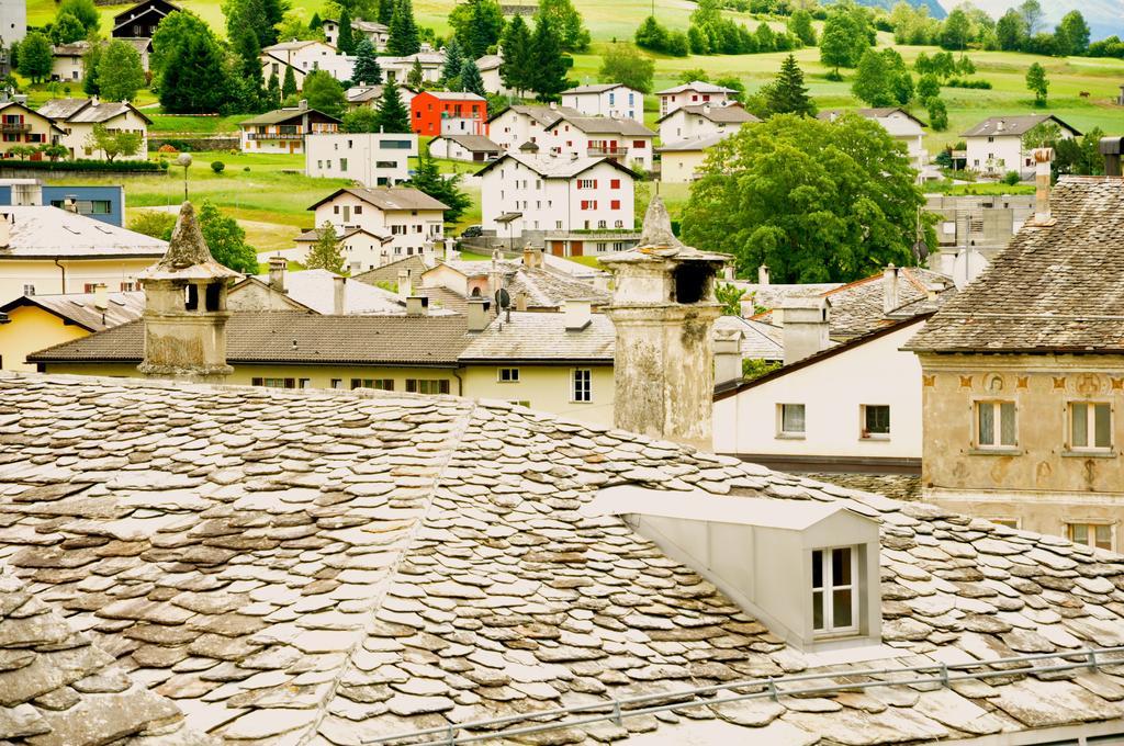 Poschiavo Suisse Hotel & Traditional Fondue Stube المظهر الخارجي الصورة